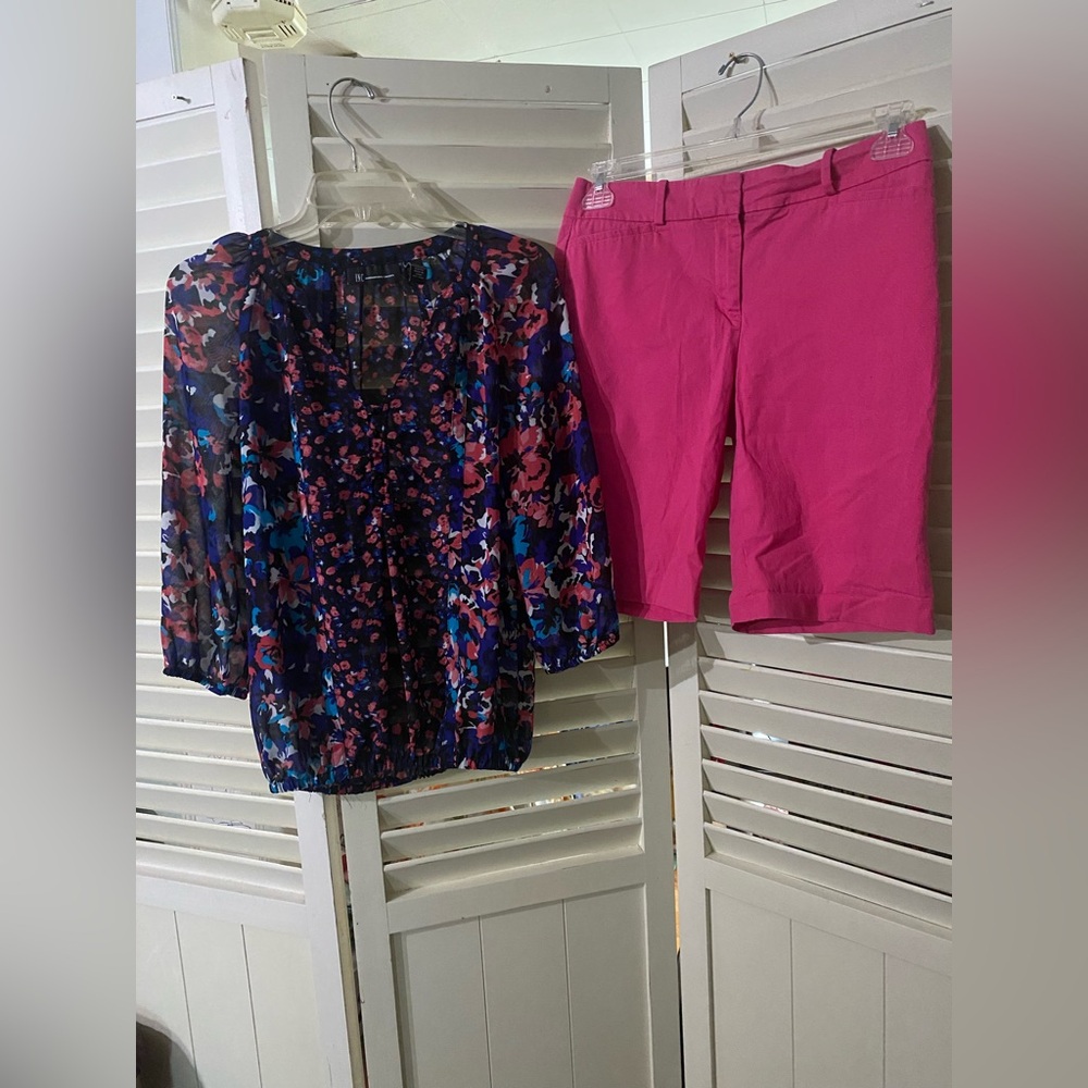 Two piece outfit including Talbots shorts and an INC floral top